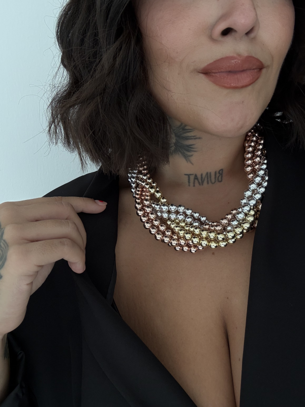 COLLAR TRENZADO TRICOLOR