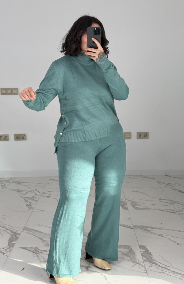 CONJUNTO DOS PIEZAS BOTONES