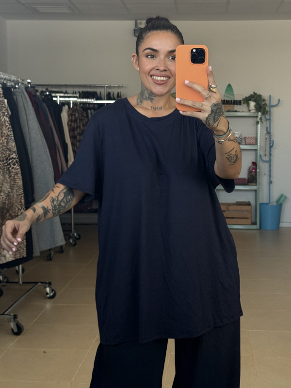 CAMISETA OVERSIZE BASIC