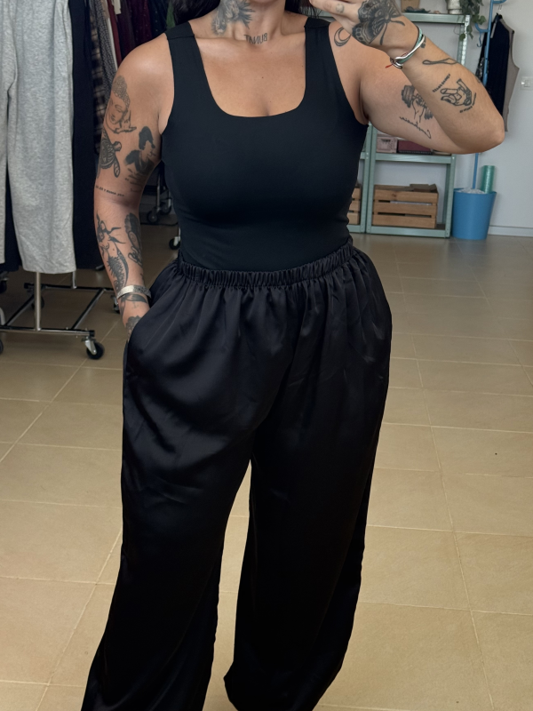 PANTALÓN BOMBACHO SATINADO